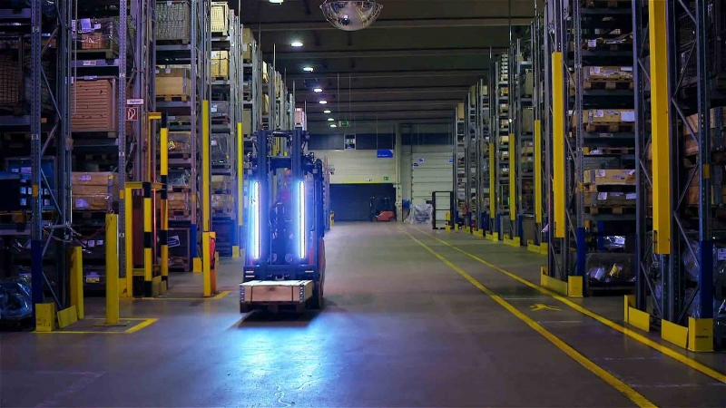 Фары VertiLight и светодиодные ленты Linde (Линде)